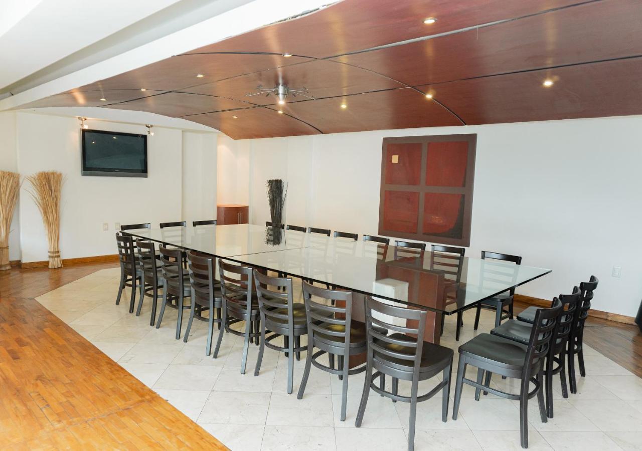 Hotel Victoria Poza Rica By Brahma Exterior photo