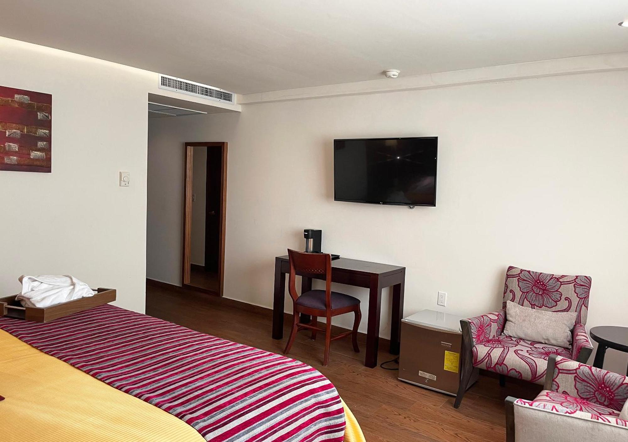 Hotel Victoria Poza Rica By Brahma Room photo